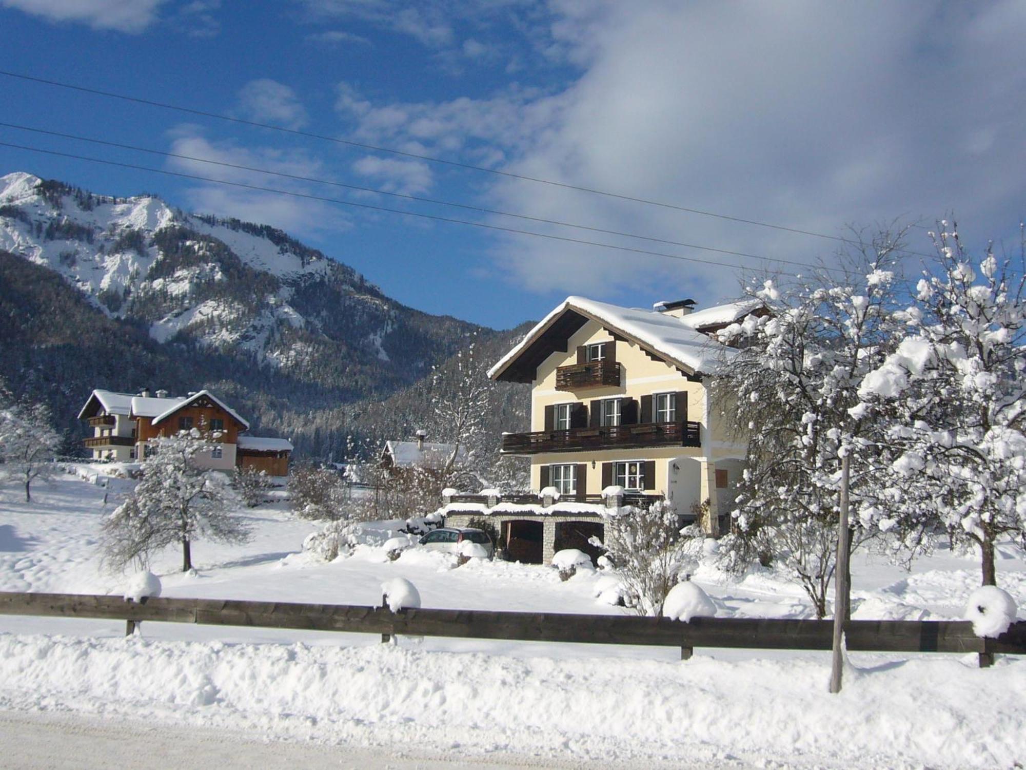 Ferienwohnungen Haus Peer Bad Goisern am Hallstättersee Exterior foto