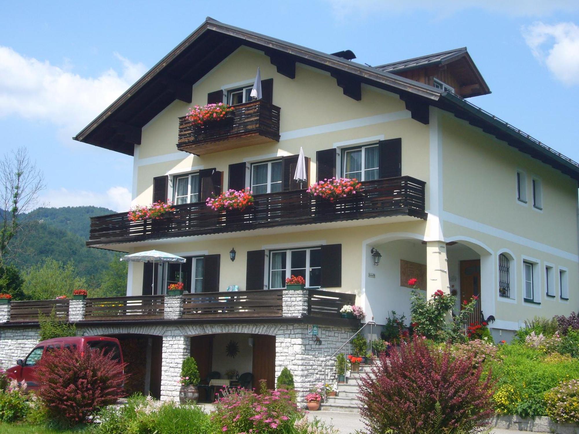 Ferienwohnungen Haus Peer Bad Goisern am Hallstättersee Exterior foto